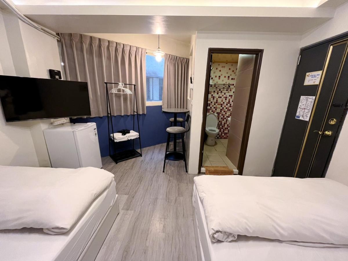 Fengchia Fun House Apartment ไถจง ภายนอก รูปภาพ