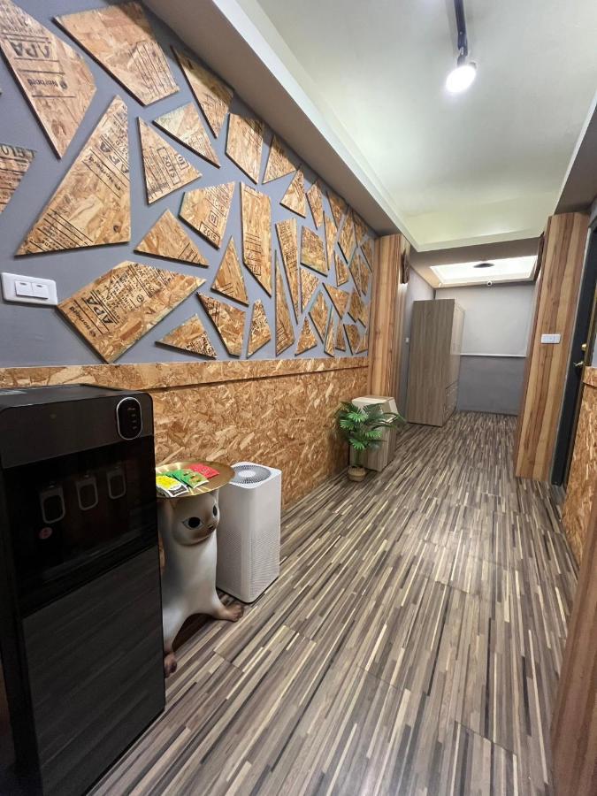 Fengchia Fun House Apartment ไถจง ภายนอก รูปภาพ