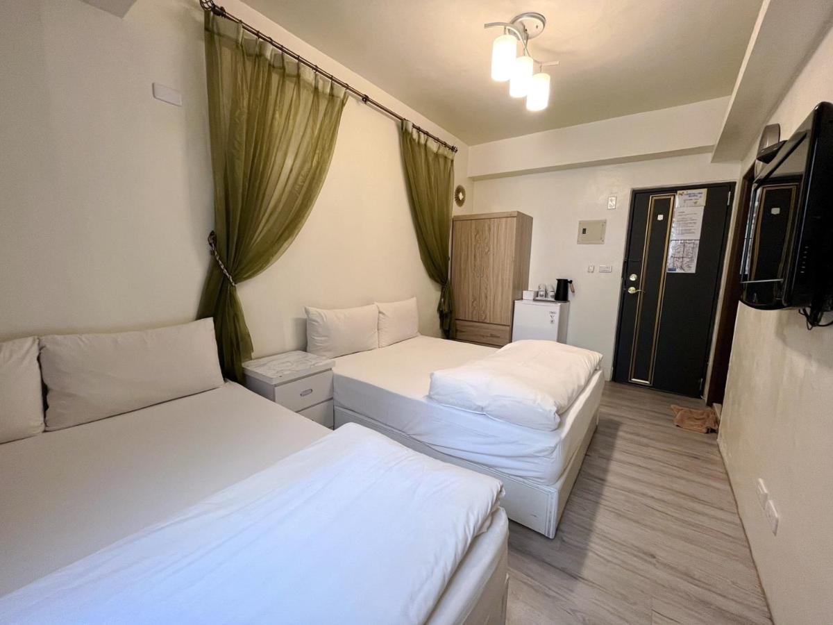 Fengchia Fun House Apartment ไถจง ภายนอก รูปภาพ