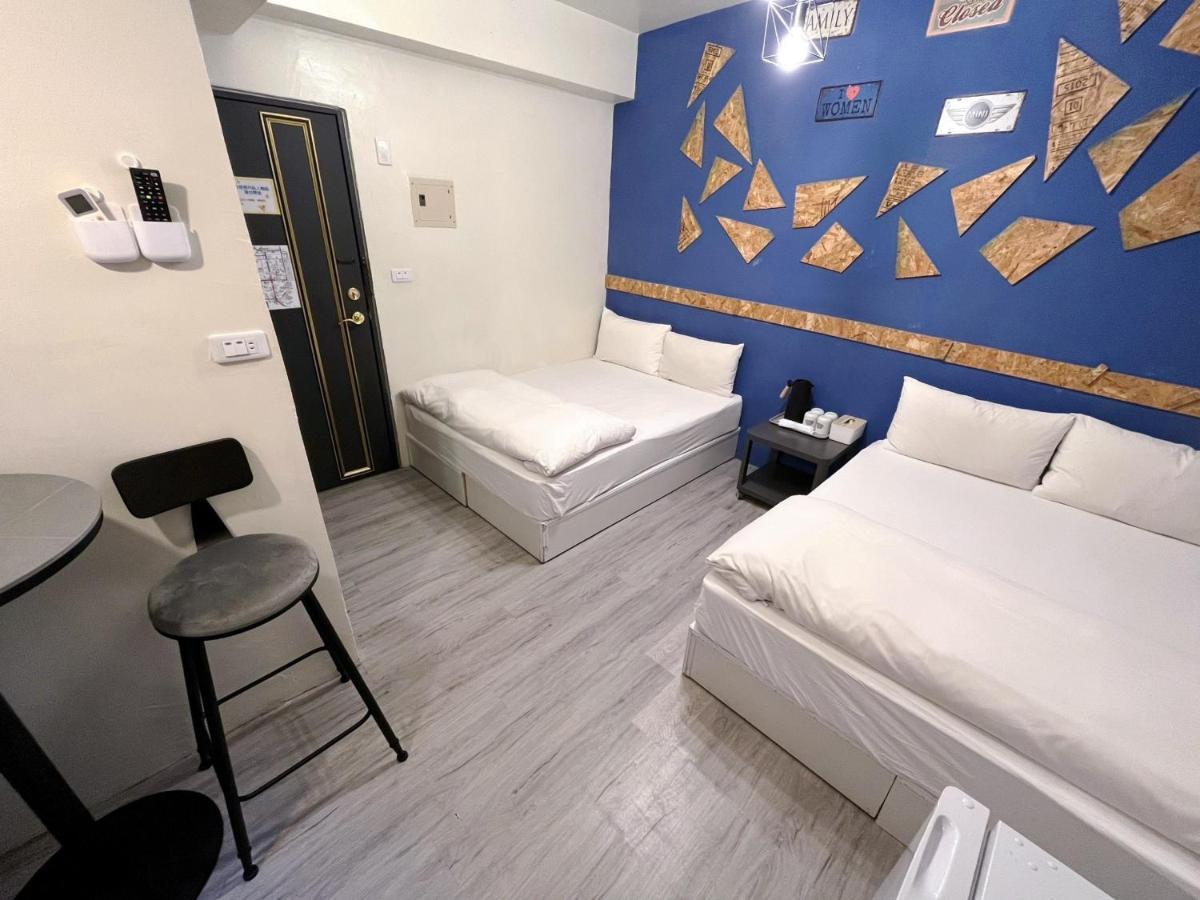Fengchia Fun House Apartment ไถจง ภายนอก รูปภาพ